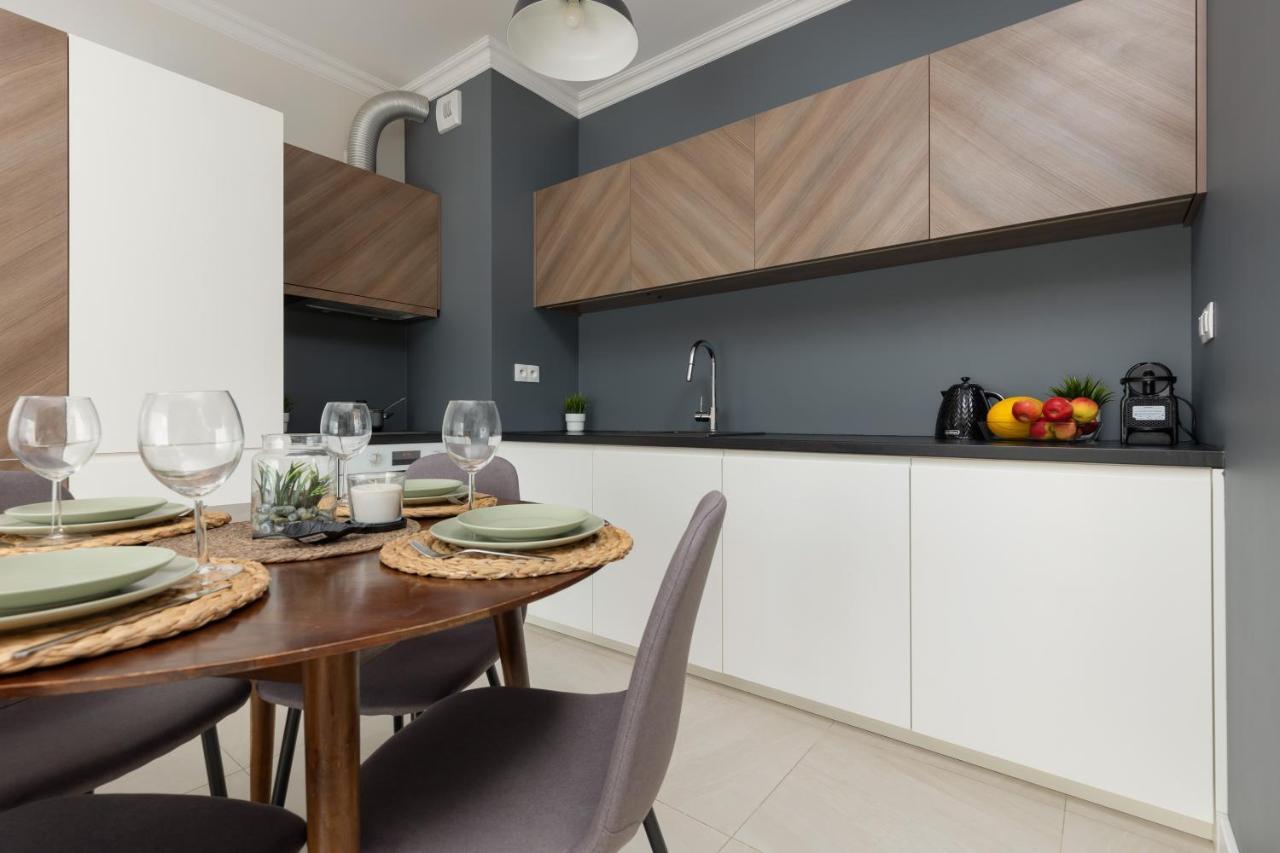 Lakeview Apartment Kapelanow Armii Krajowej By Noclegi Renters Warszawa Eksteriør bilde