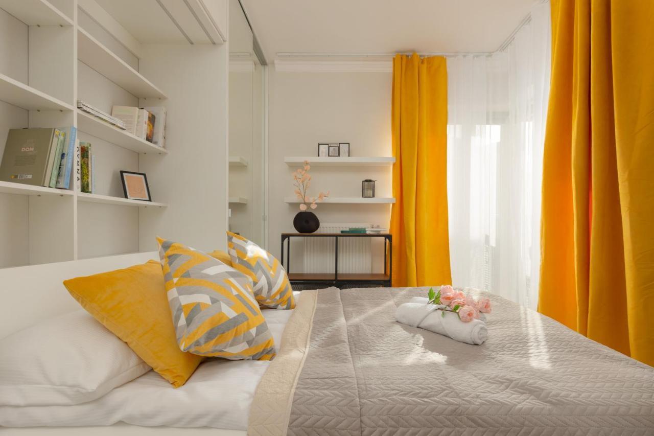 Lakeview Apartment Kapelanow Armii Krajowej By Noclegi Renters Warszawa Eksteriør bilde