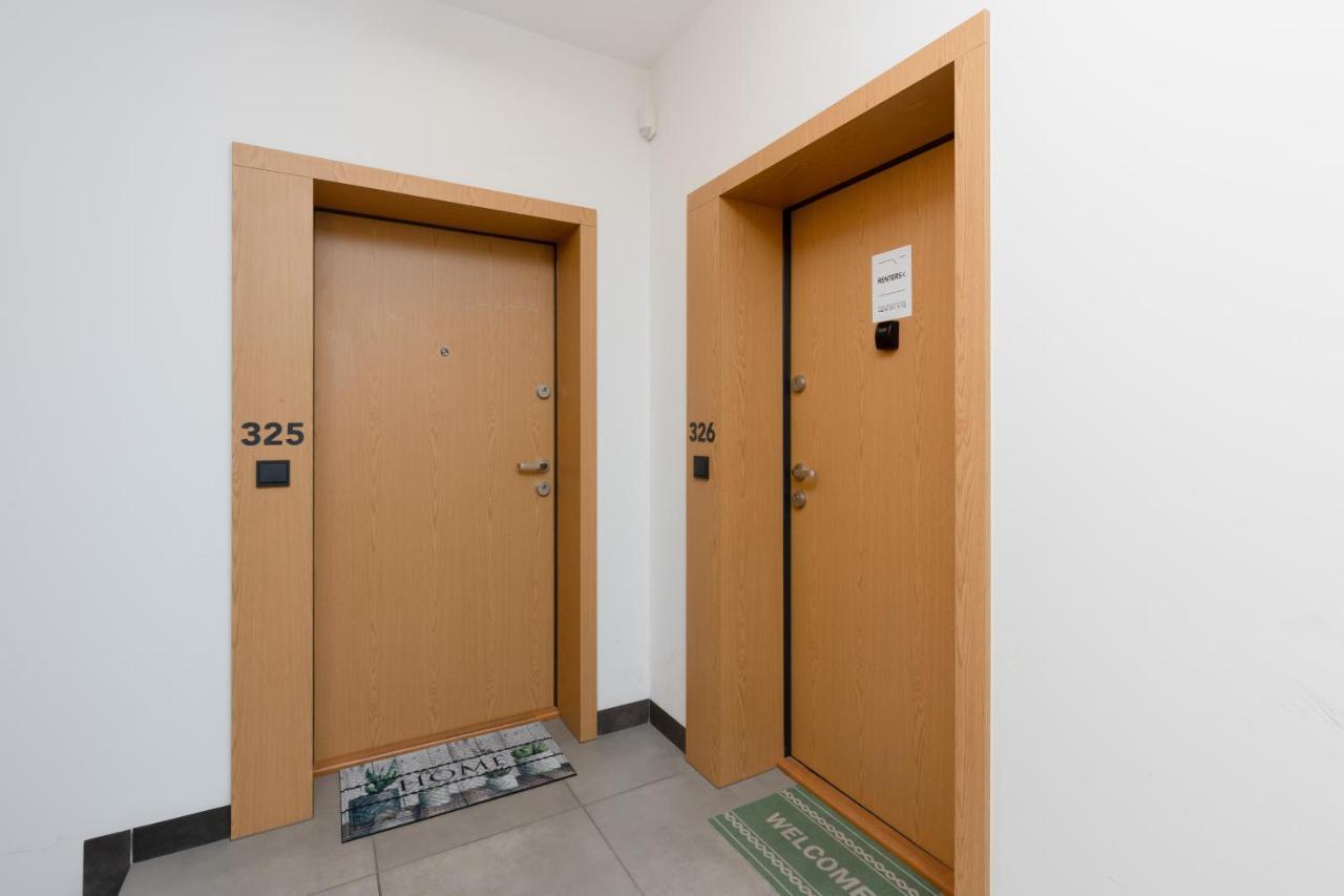 Lakeview Apartment Kapelanow Armii Krajowej By Noclegi Renters Warszawa Eksteriør bilde
